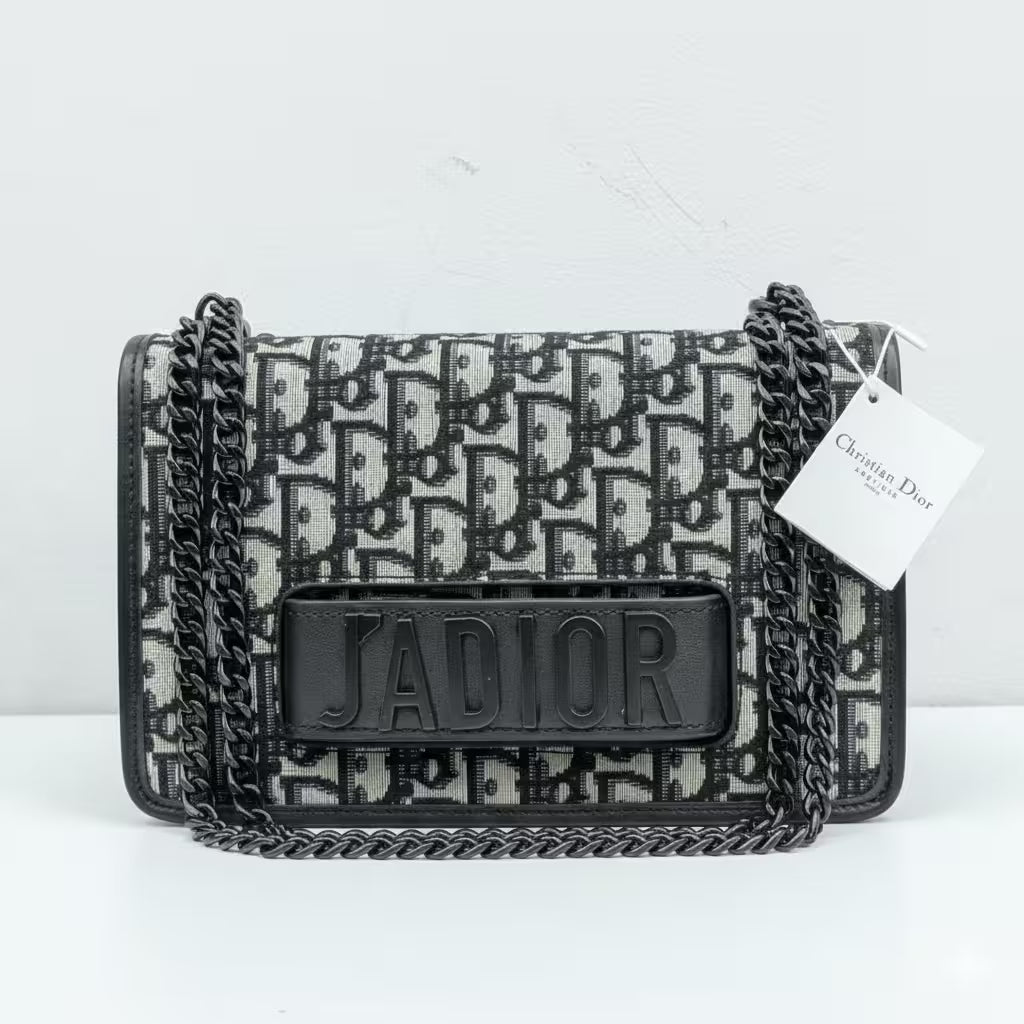 The Cannage Crossbody Bag
