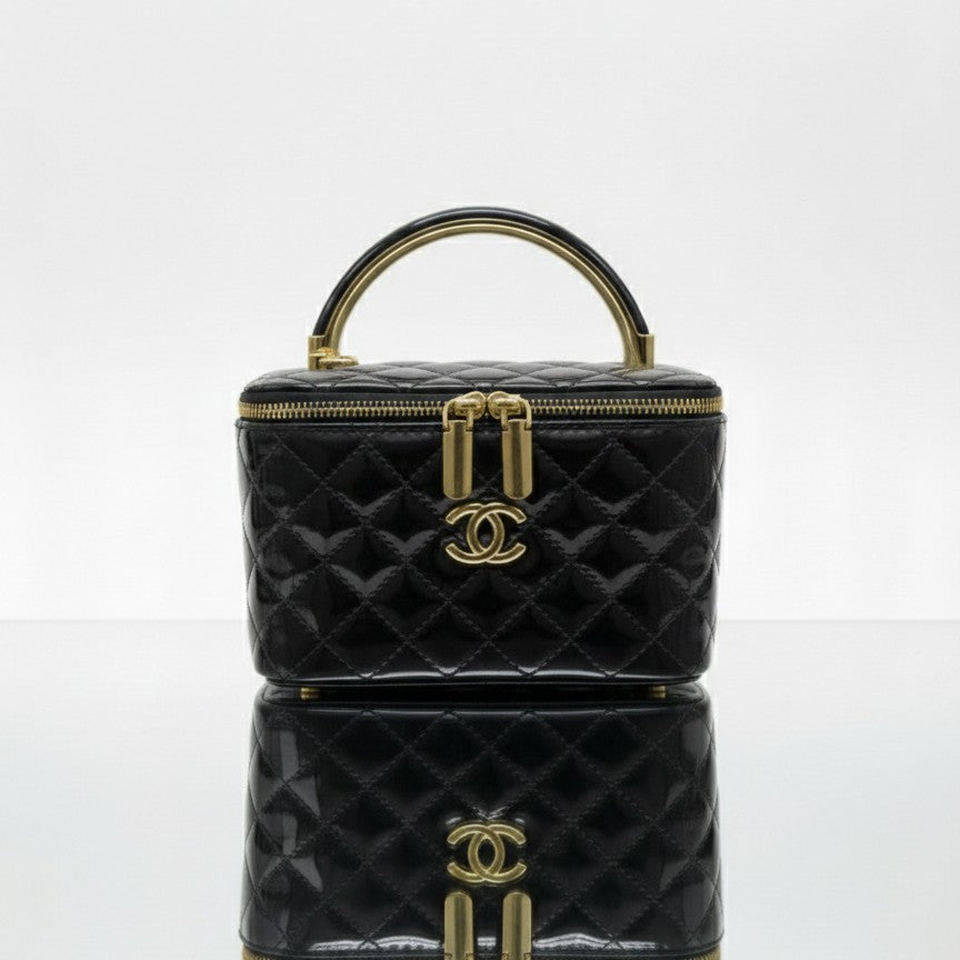 The Quilted Small Top Handle Vanity Case With Chain