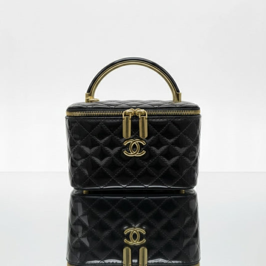 The Quilted Small Top Handle Vanity Case With Chain