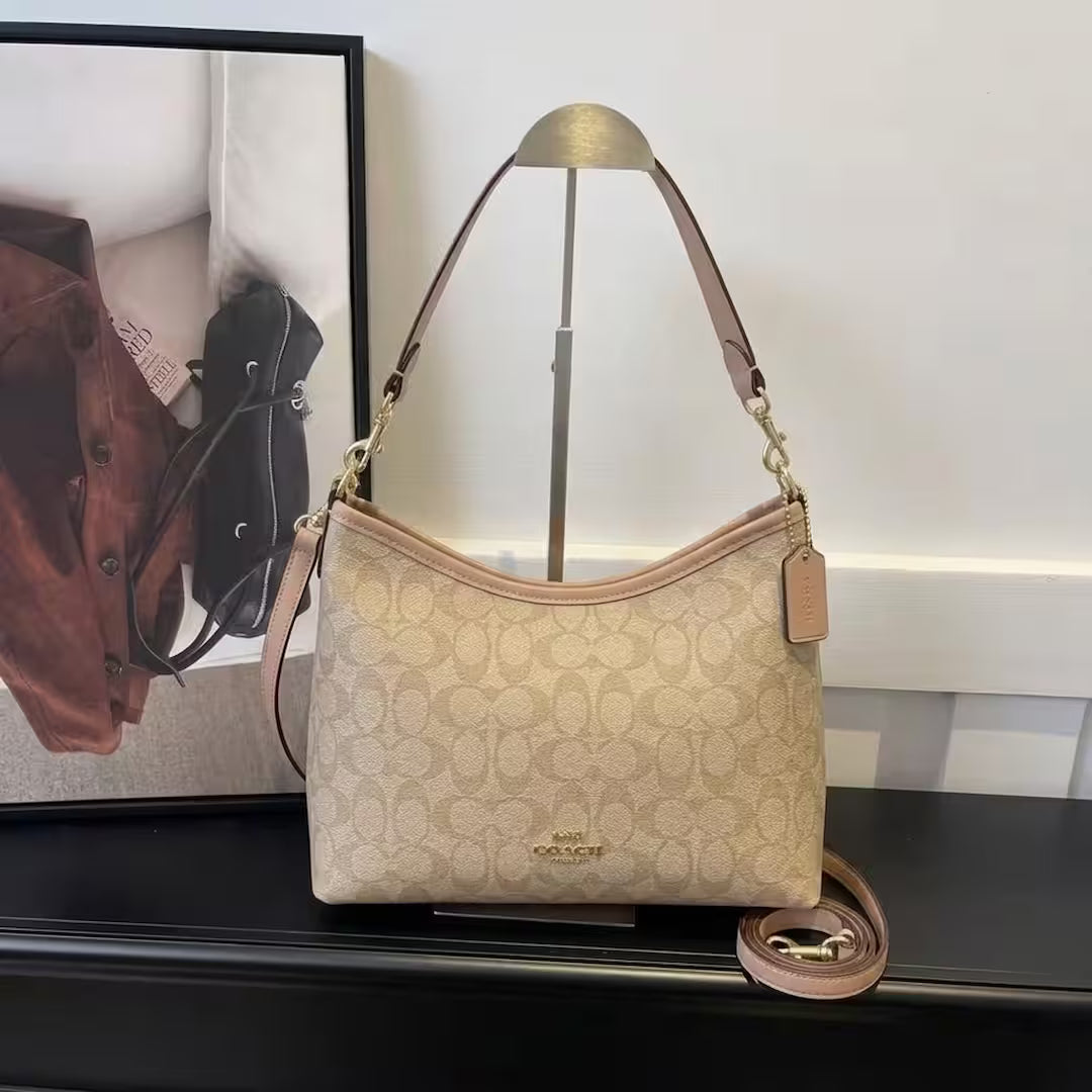 The Classic Shoulder Bag