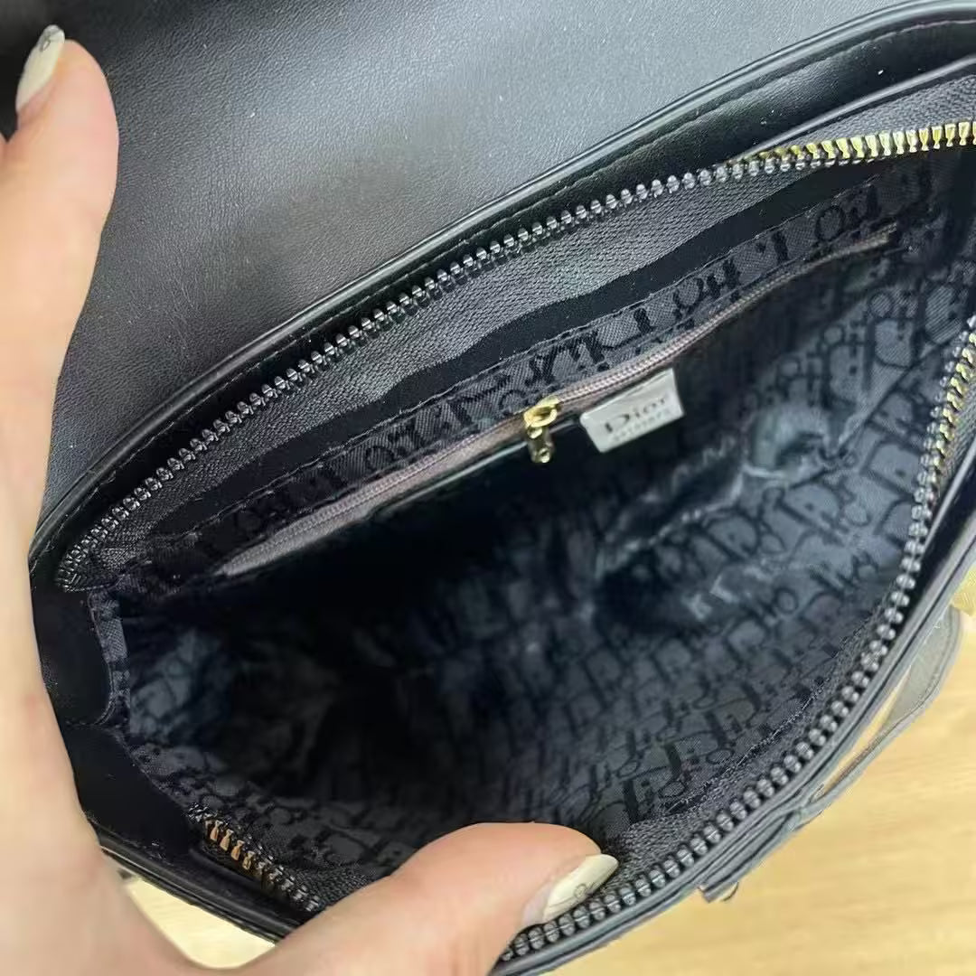 The Saddle bag