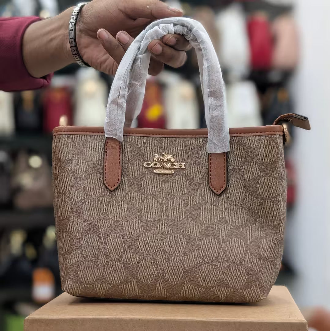 Aria Structured Satchel