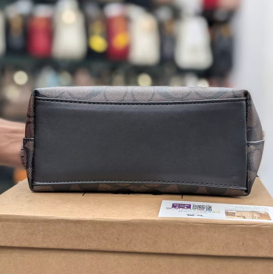Aria Structured Satchel