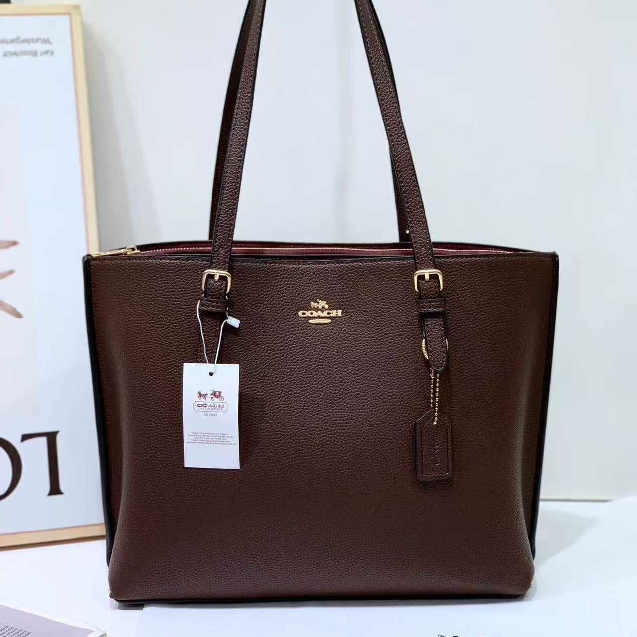 Mollie Structured Tote Bag – Interior Compartments Detail | Asoyat